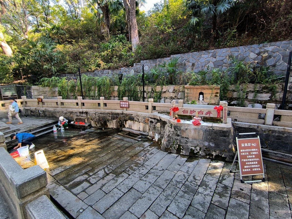 漫步星城 走街串巷（581）“长沙第一泉”