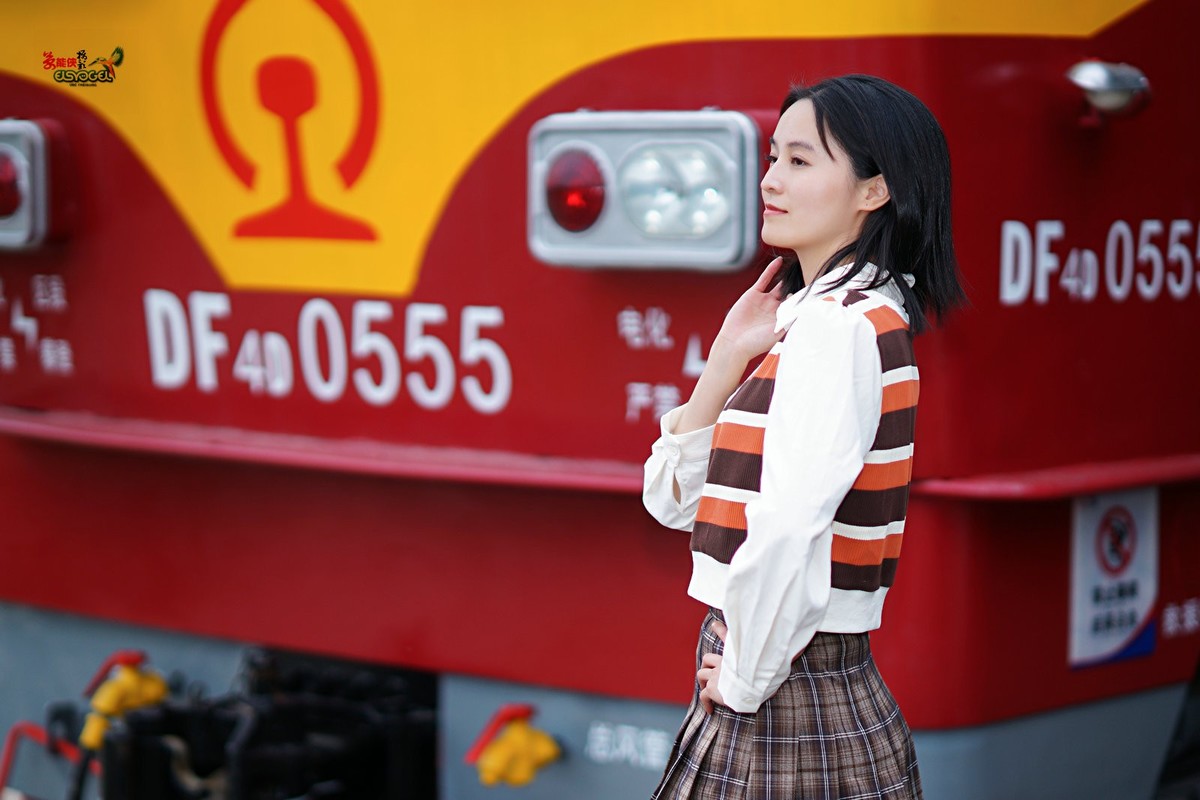 【火车头美少女】---沛阳