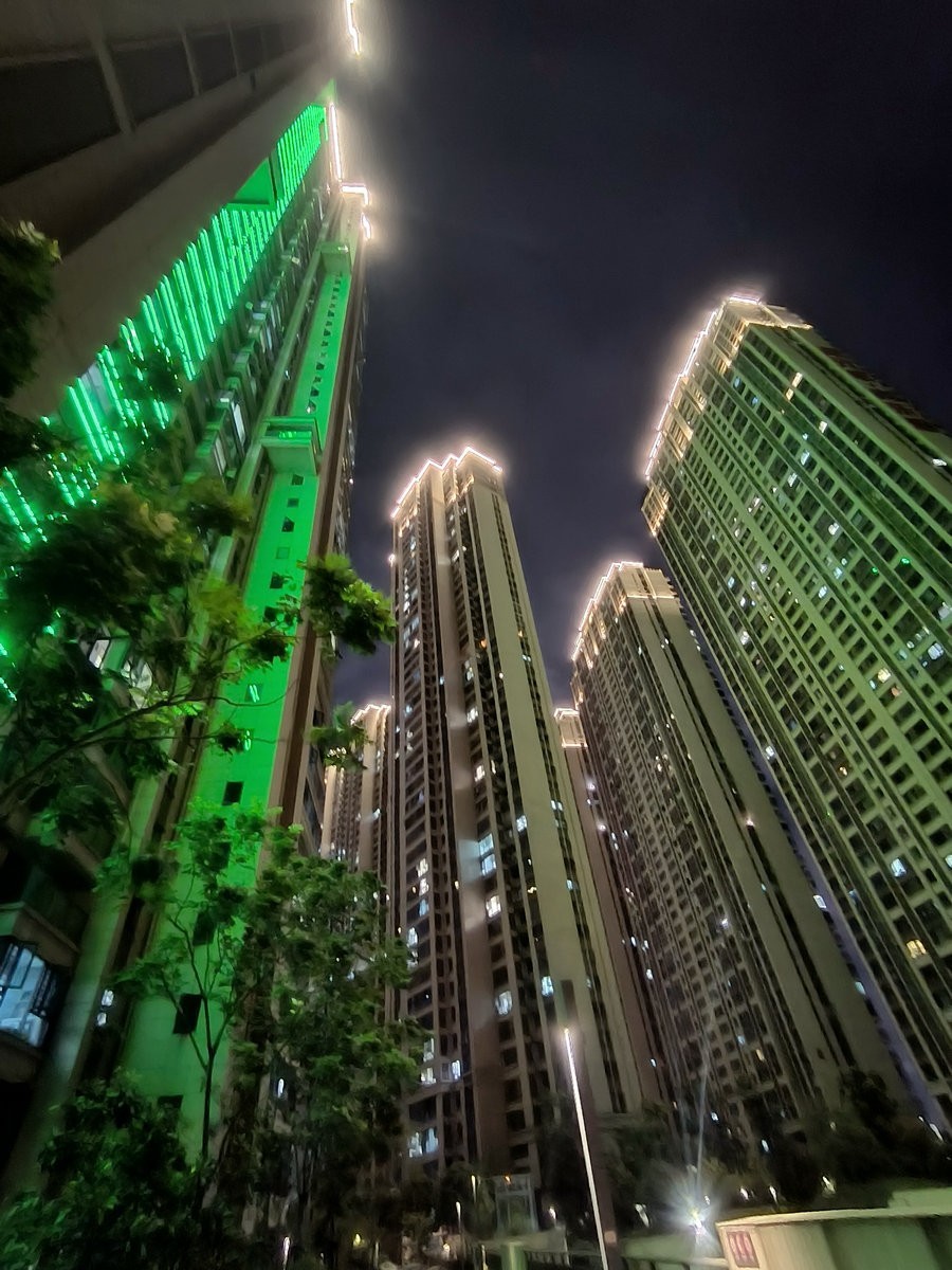 漫步星城 走街串巷（475）酷暑难耐