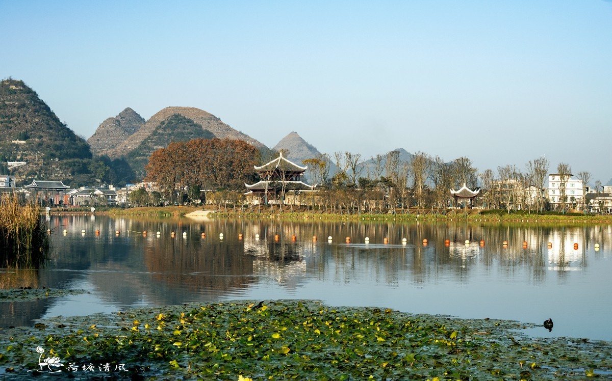 2025年第一拍，小寒节气，加油之城安龙，阳光明媚，晴空万里，吃完早餐到半水湖畔走了