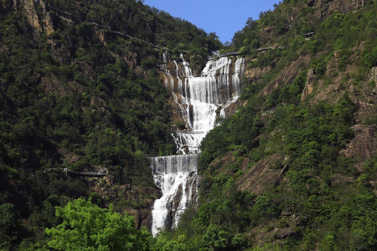 天台山大瀑布
