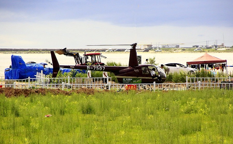 《不老松：纪实摄影》【大美河山系列报導】三游东戴河！ (59)香水湾浴场周边景！