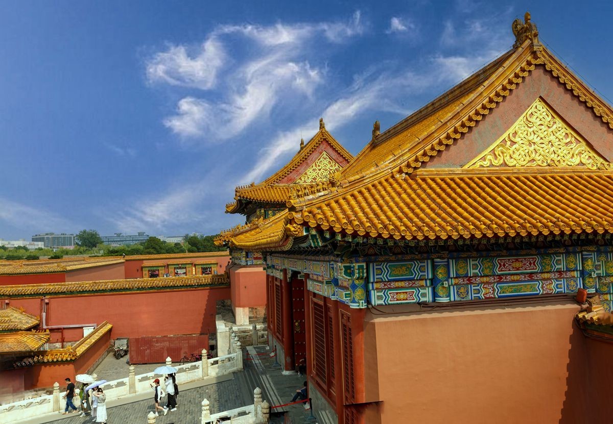 龙庭遗韵--从明清到今朝的时间回响