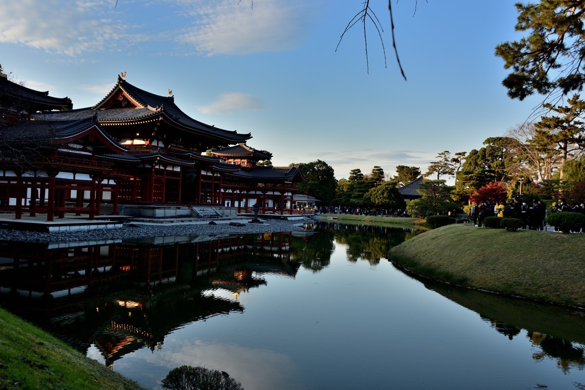 日本关西红叶狩宇治暮色下的平等院2