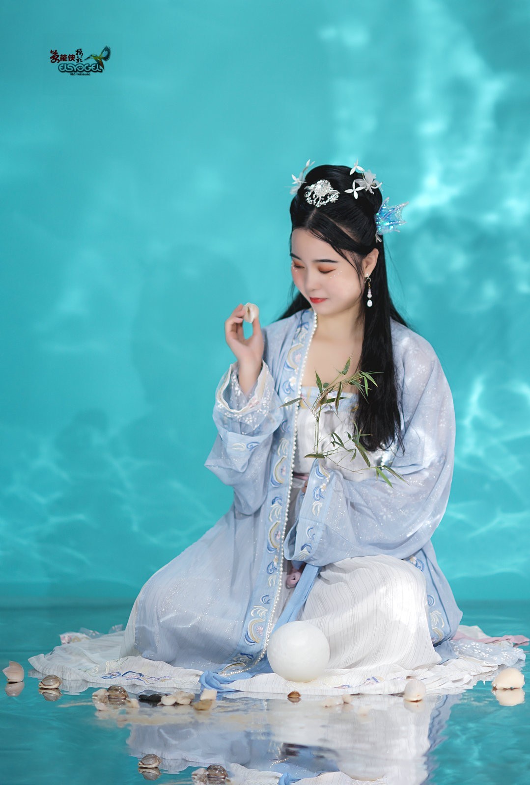 【梦蓝之女】--诗晴