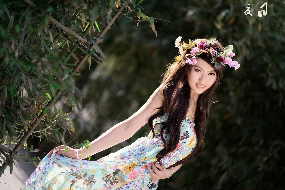 #夏日人像# 花裙子甜甜