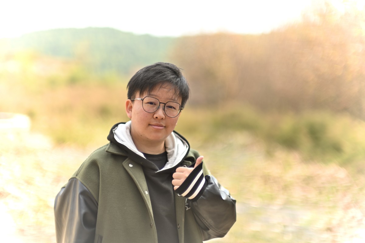 大学生们的的人像柒拾捌