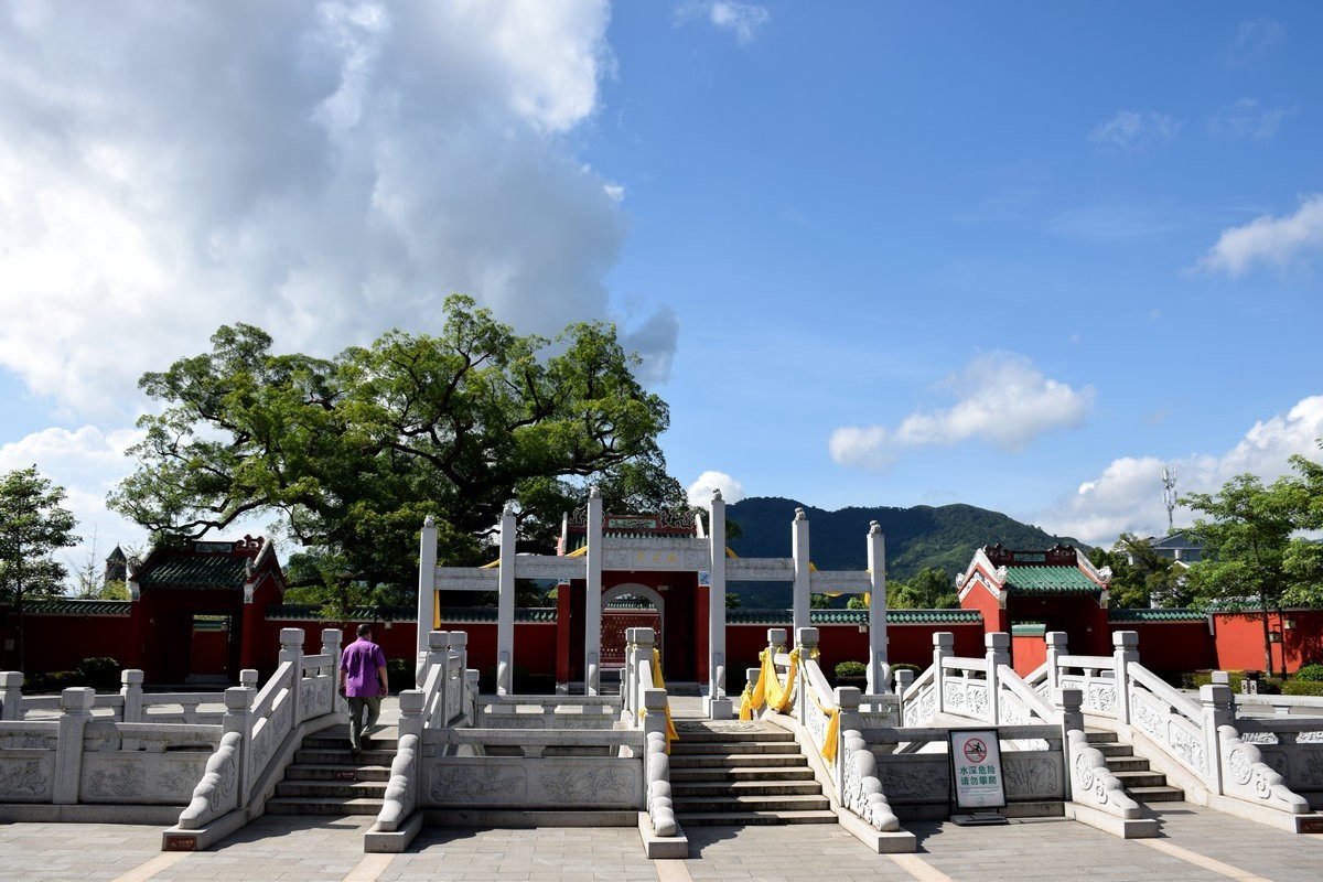 2024夏 海南环岛行（186）贺州文庙