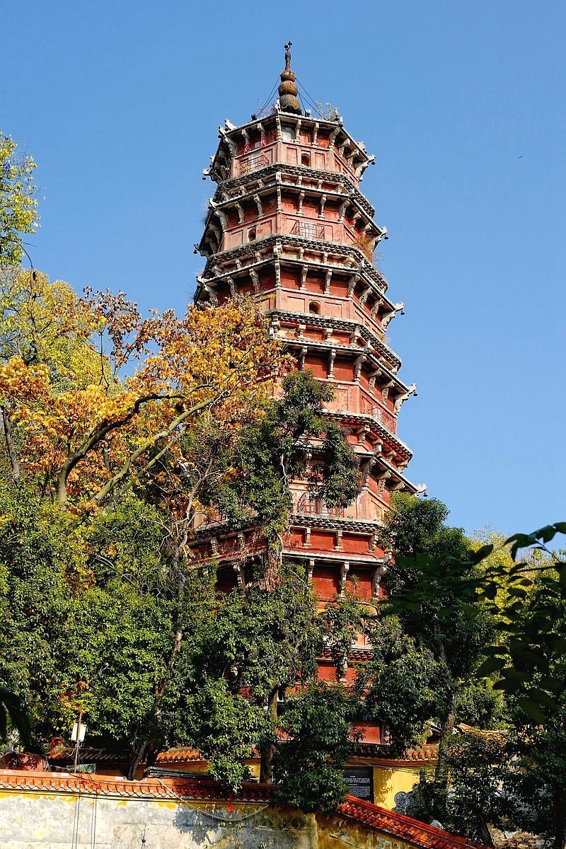 宝通寺的风光四