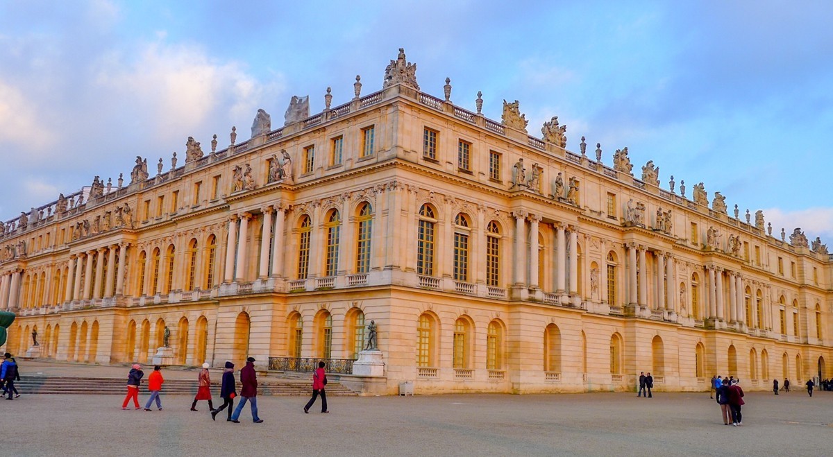 “法尔塞宫”拾锦