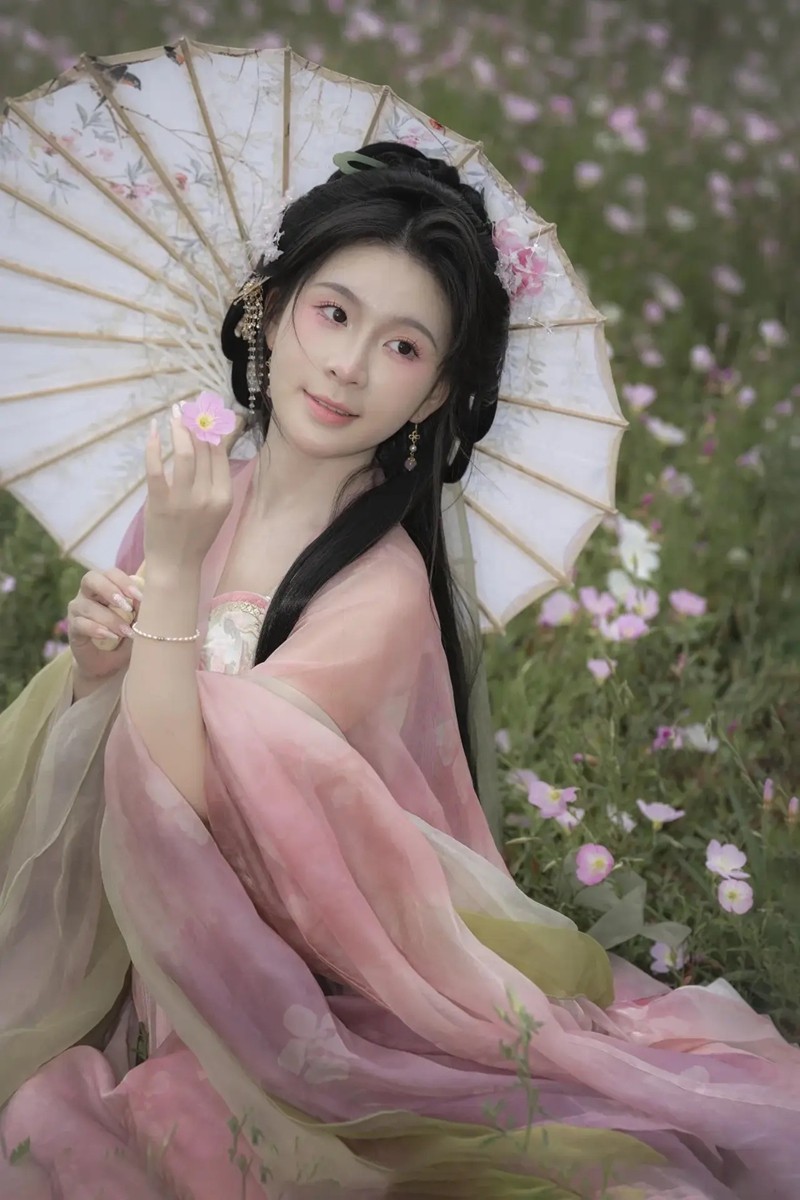 汉服女--洋湖湿地