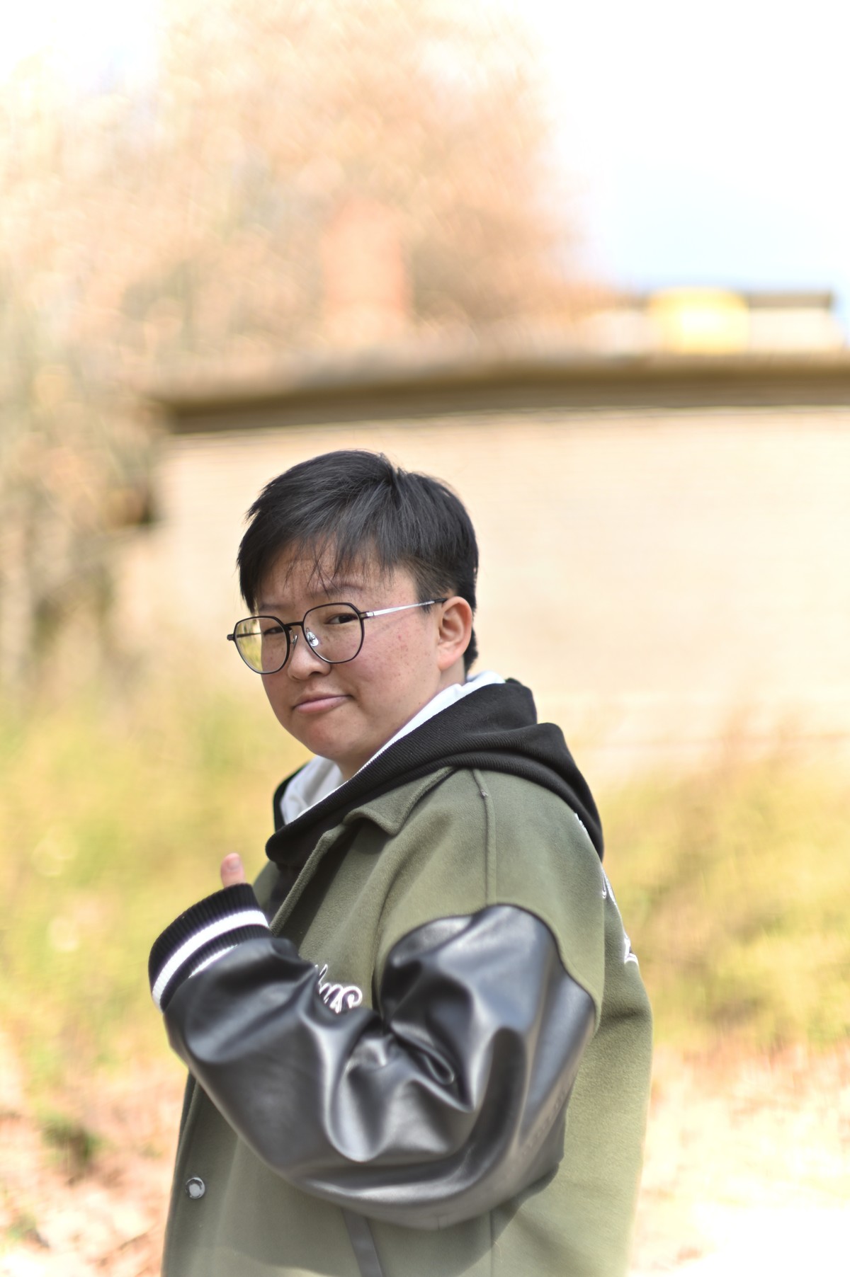 大学生们的的人像柒拾捌