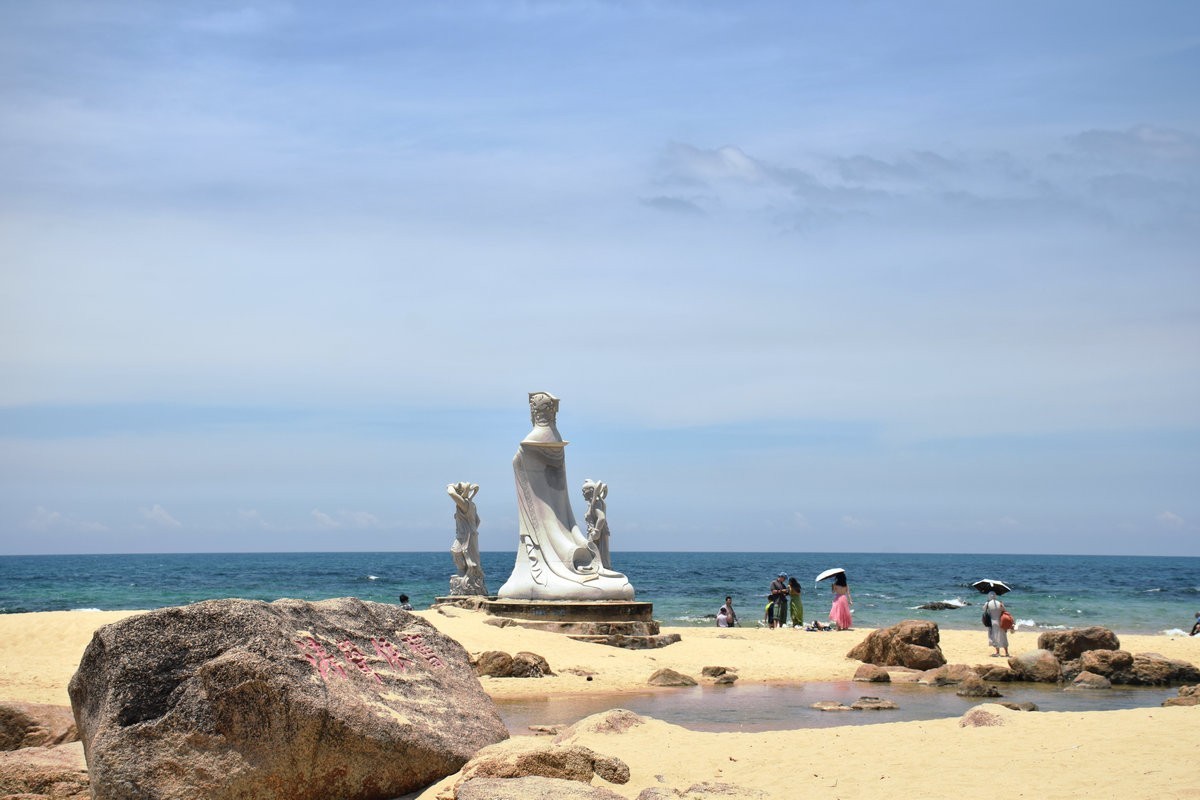 2024夏 海南环岛行（74）俯瞰海门奇石