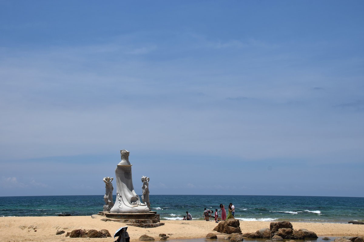 2024夏 海南环岛行（74）俯瞰海门奇石