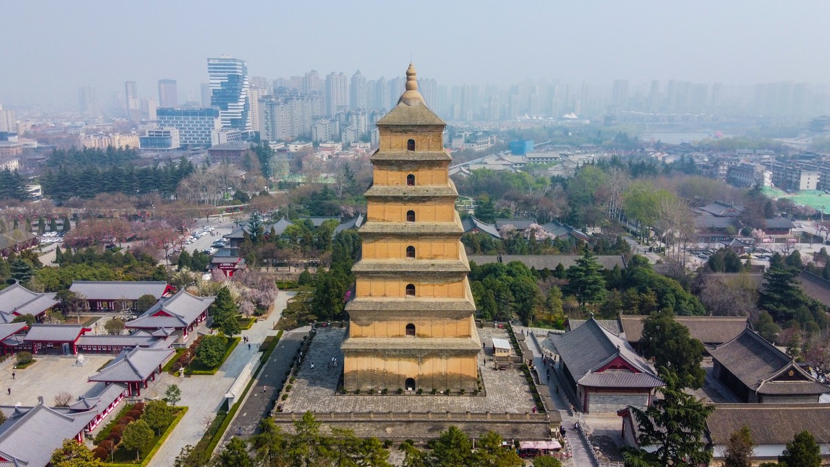 21年川西行鸟瞰西安大雁塔和大慈恩寺