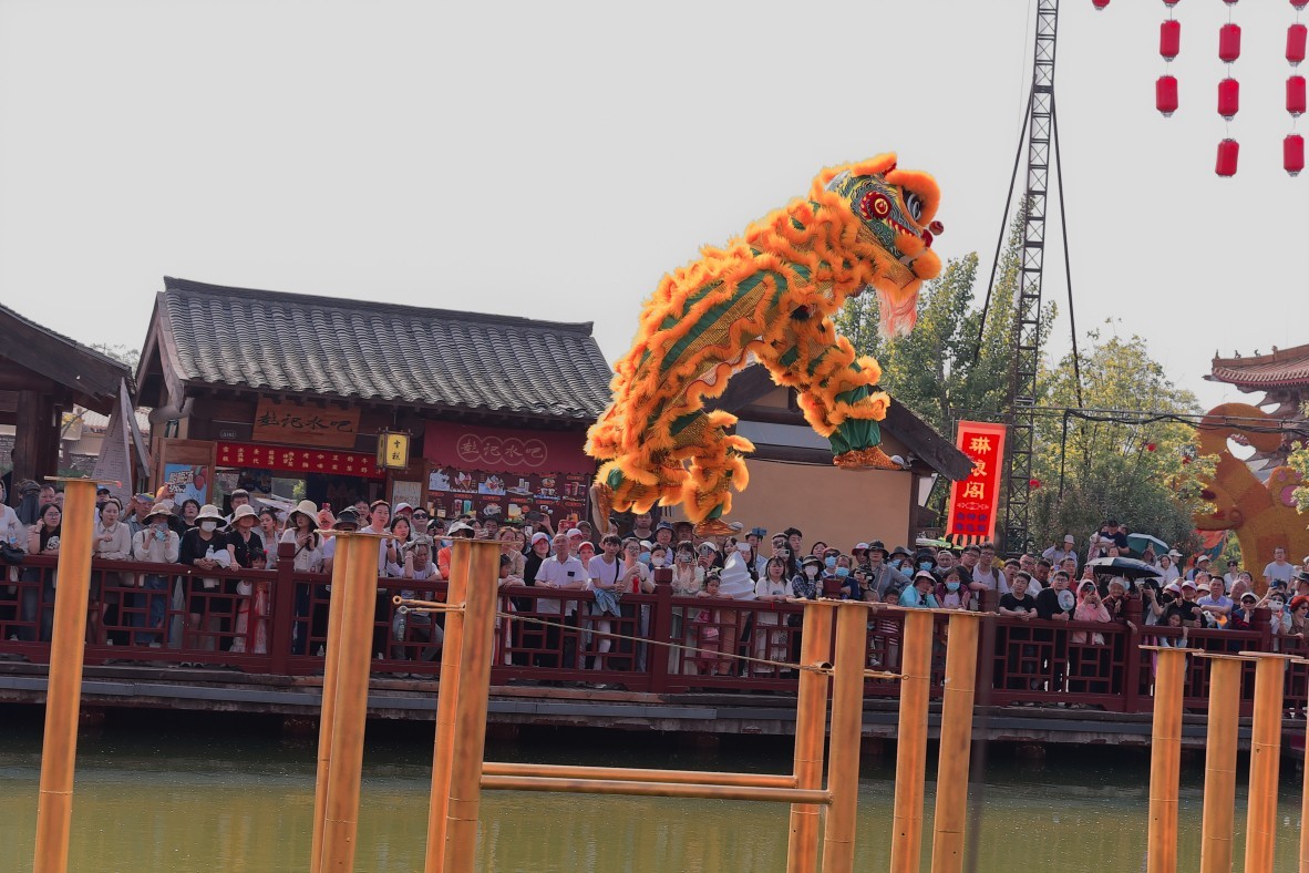 开封清明上河园一日游