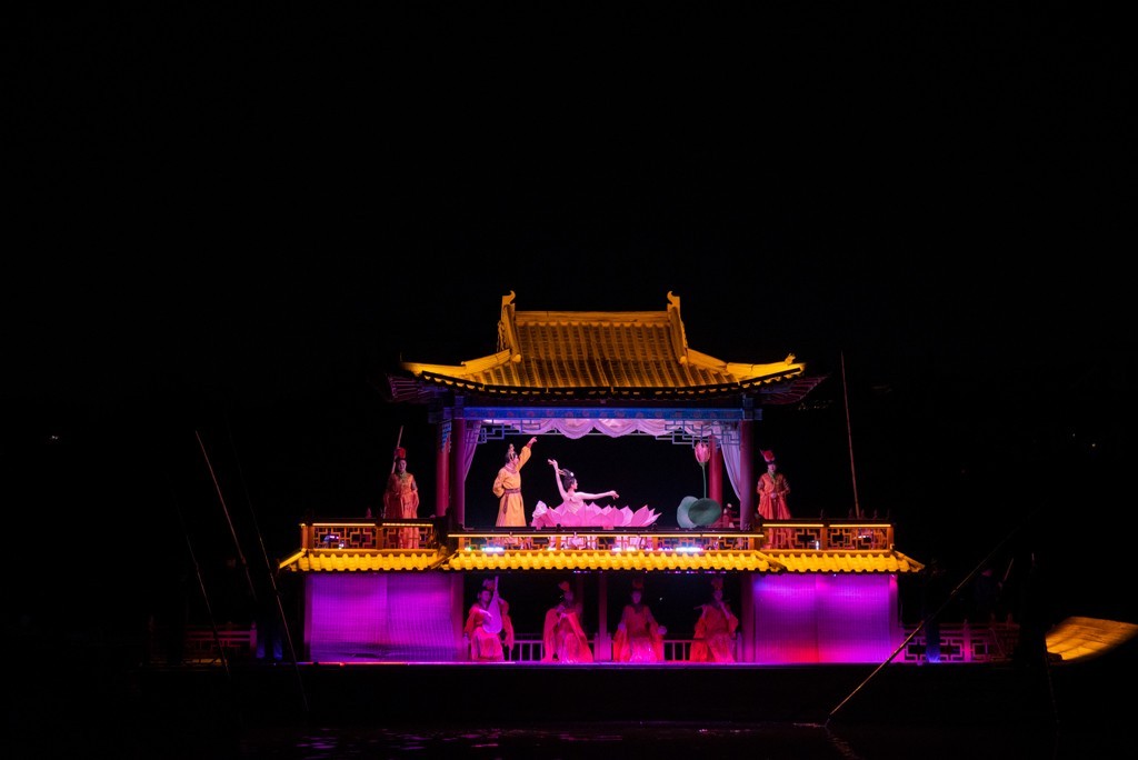 开封清明上河园一日游