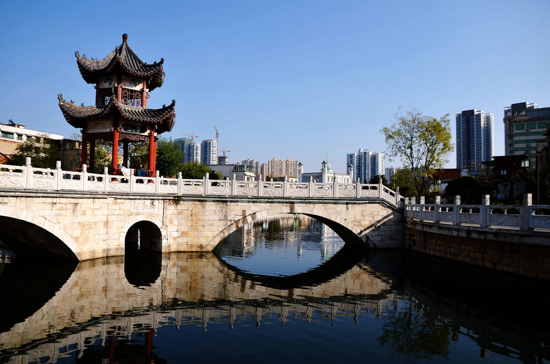 贵州安顺文武庙，儒林路