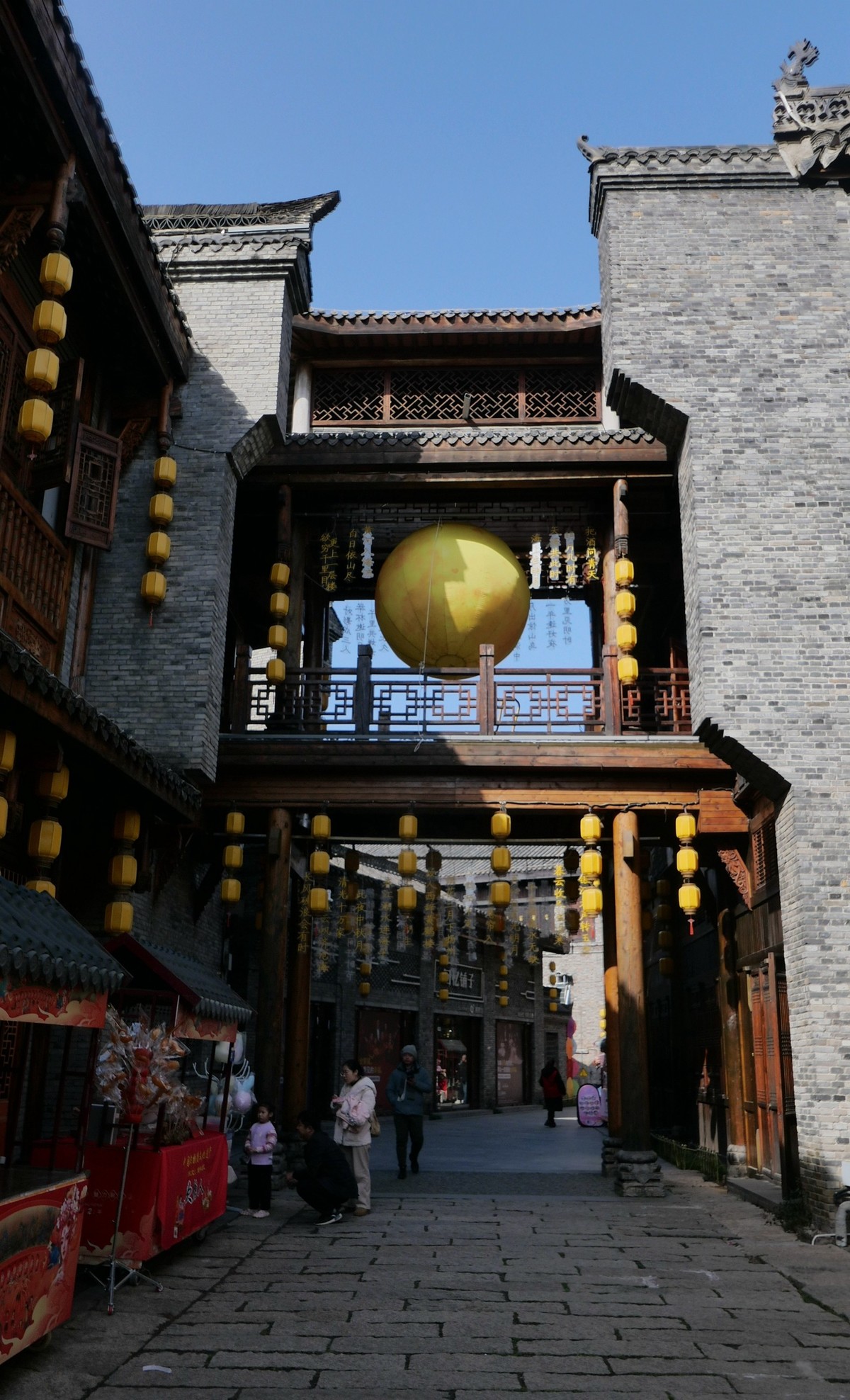 武汉映像---新年中的汉口里！