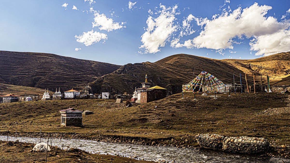 行走在318国道--新都桥段【2】