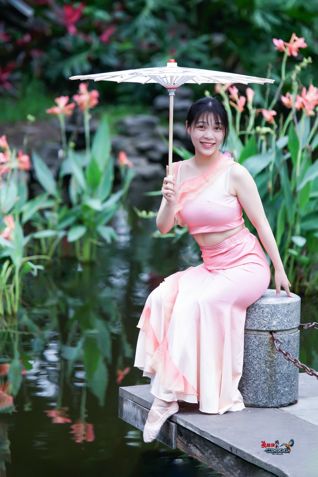 【粉色傣族少女】---佳佳