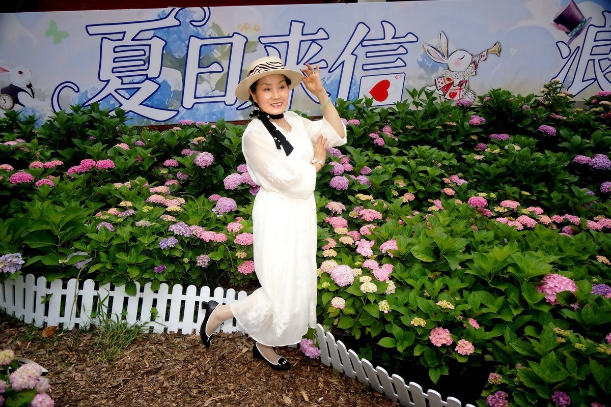 环境人像---休闲在植物园！