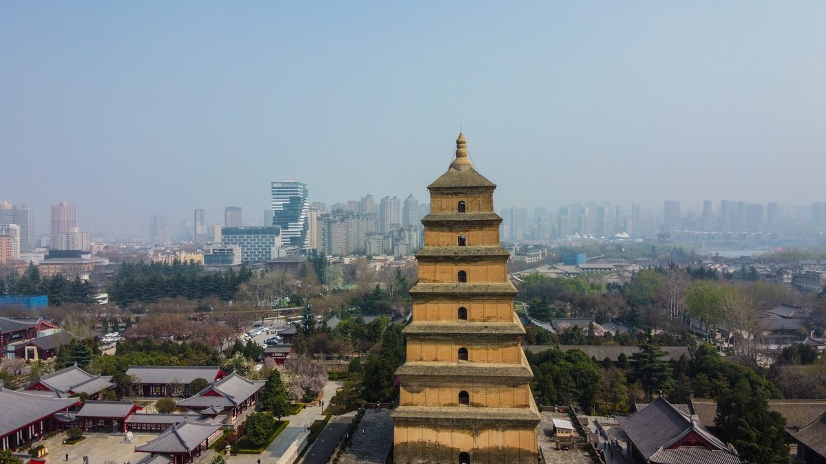 21年川西行鸟瞰西安大雁塔和大慈恩寺