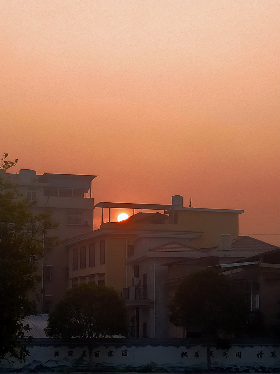 漫步星城 走街串巷（314）疫情期间:全民歌声温暖人心