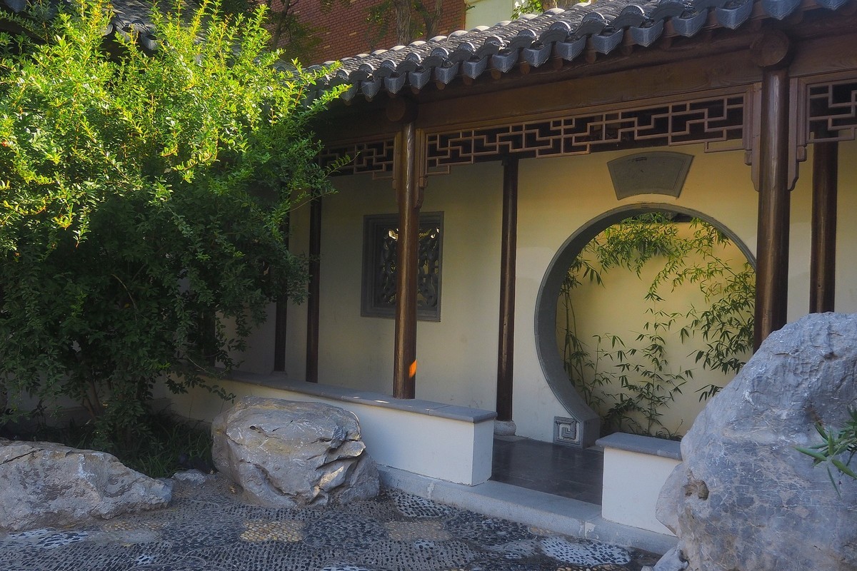 民心河畔的小公园—裕园