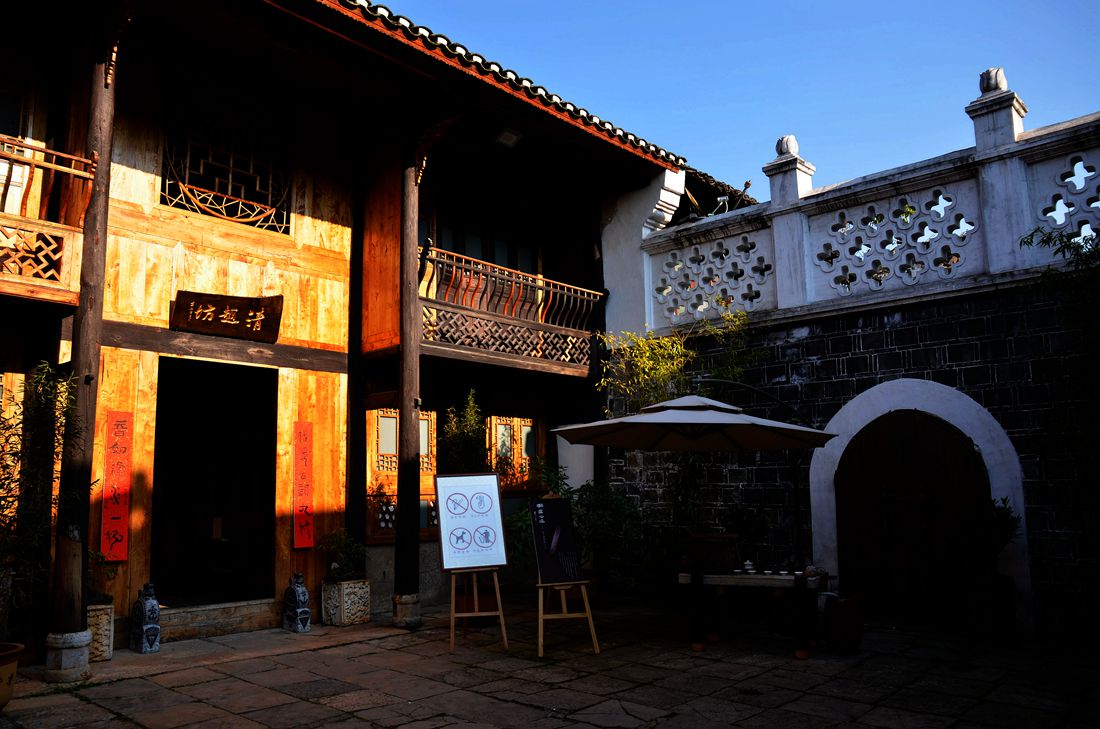 贵州安顺文武庙，儒林路