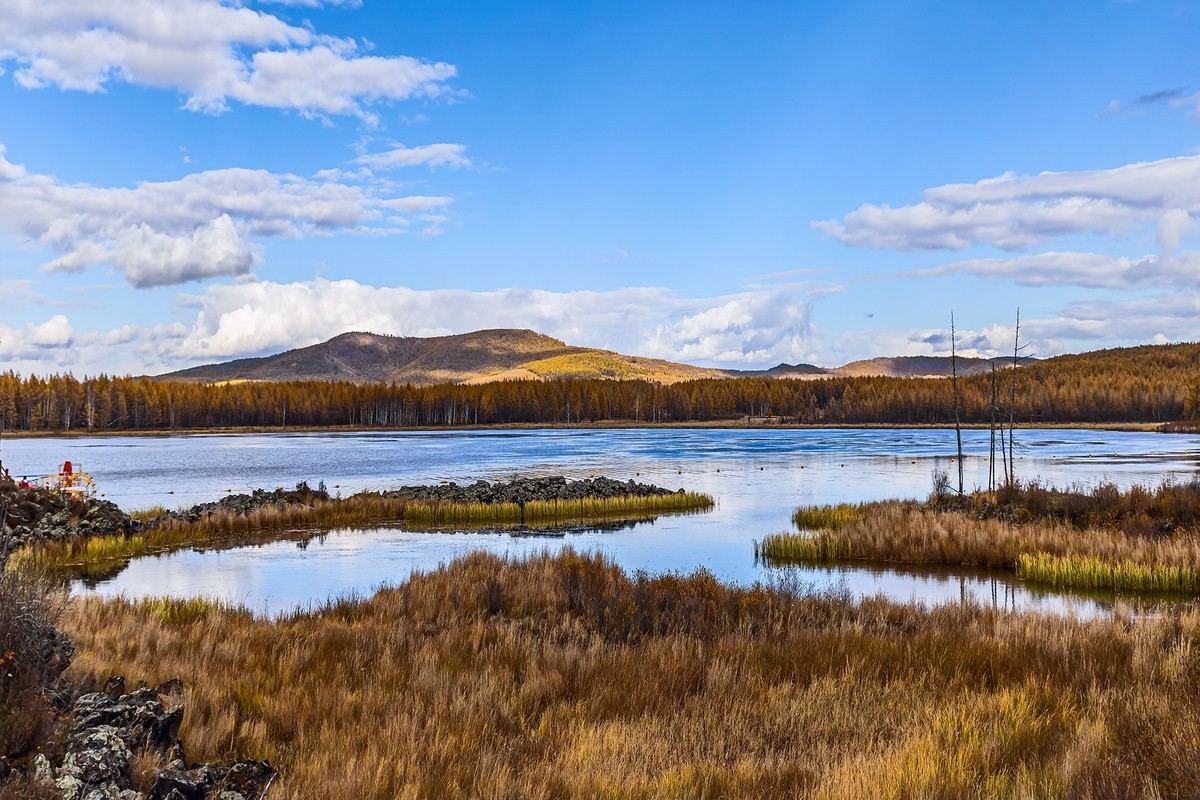 旅游记录 ：内蒙古 · 兴安盟 · 阿尔山 · 杜鹃湖