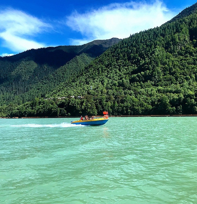 【不老松：游摄纪实】：〔07〕西藏风情！巴松措！