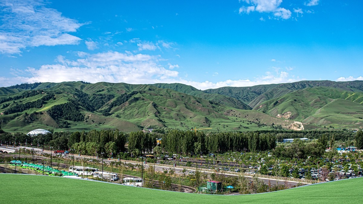 新疆行游--那拉提草原【8】