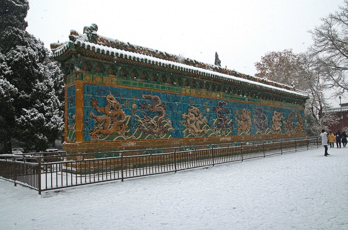 天公再降鹅毛雪  太后重游自家园