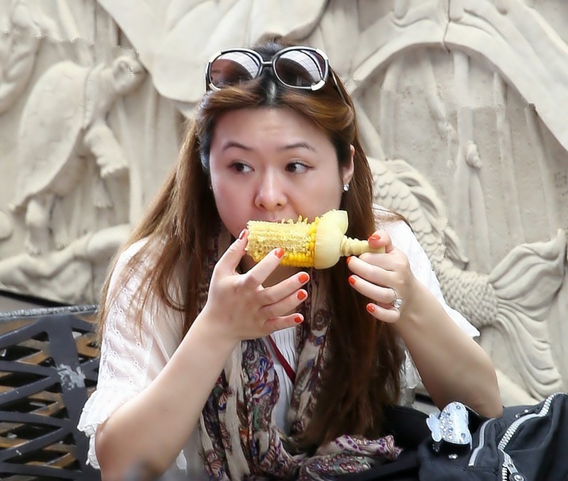 【不老松:游摄异国风情:新、马、泰!】(144)珠宝店外人物百态! (4)