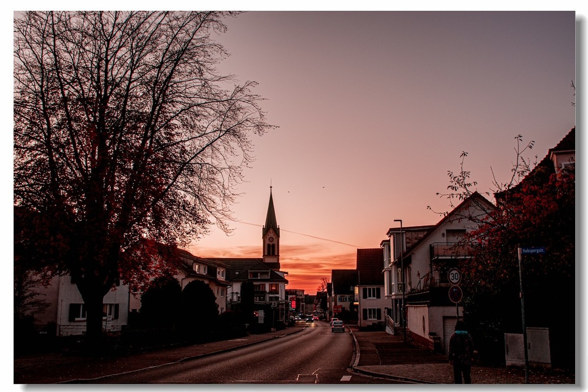 赤色深秋（南德）