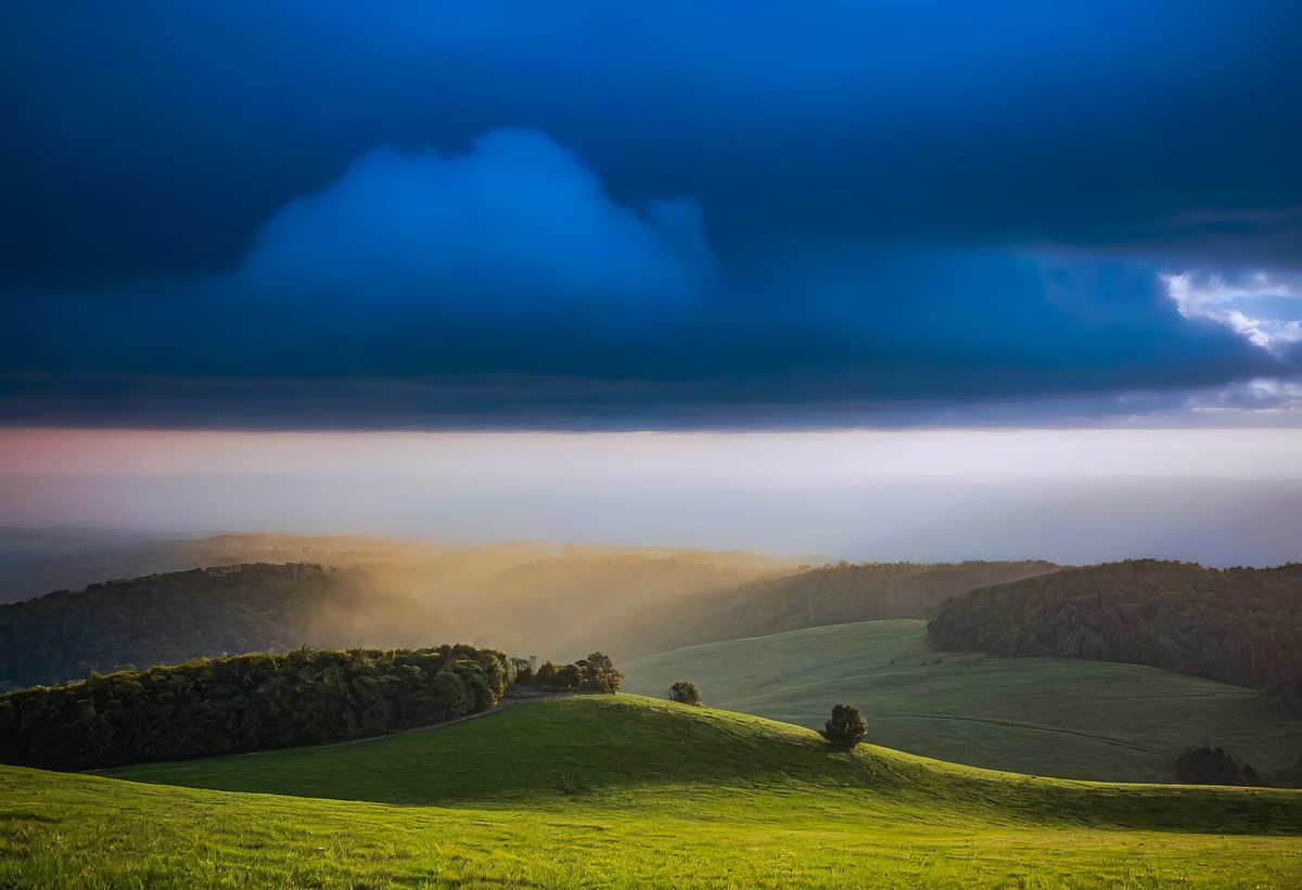 朝阳初升，心灵之旅