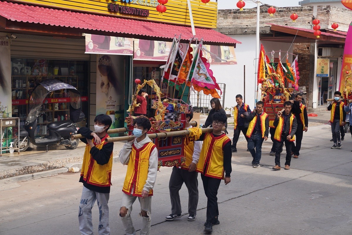 闽南习俗正月迎神赛会