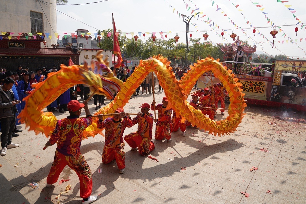 闽南习俗正月迎神赛会