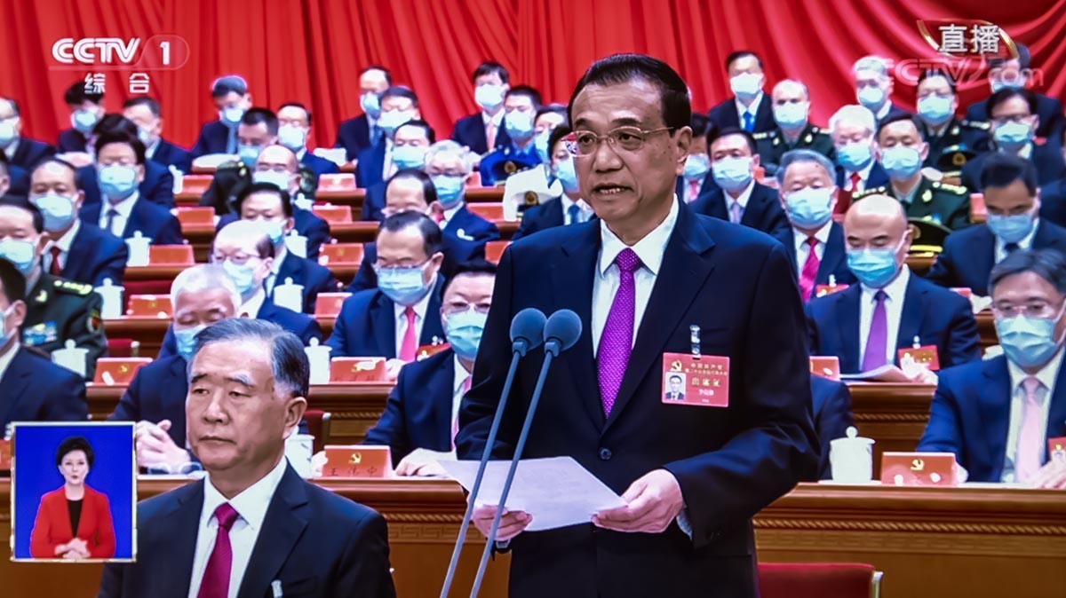 二十大隆重召开【电视翻拍】