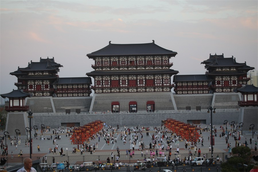 快闪周六的随唐洛阳城国家遗址公园.