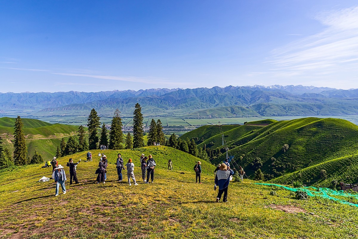 旅游记录 ：新疆 · 穿越独库公路 · 第二天 · 那拉提草原（1）