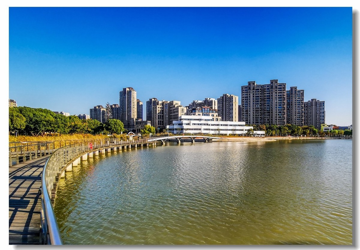 小区绿野（上海南翔）