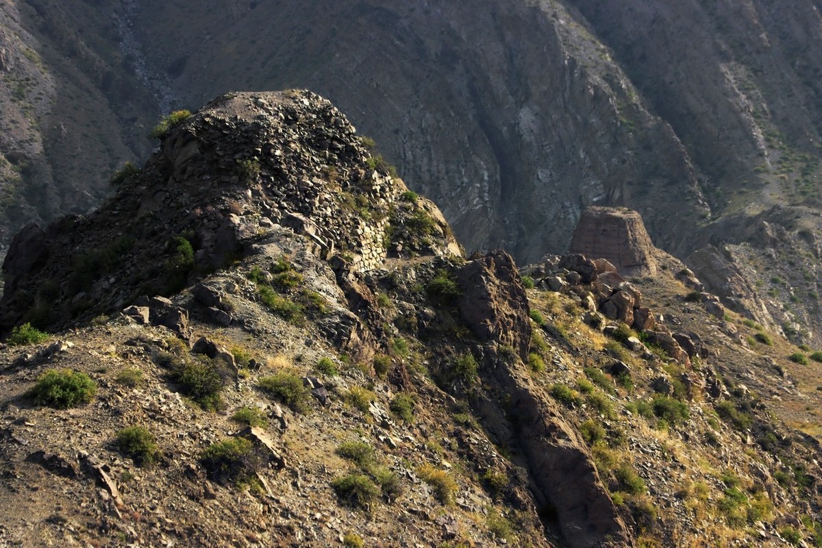 90D贺兰山里拍长城