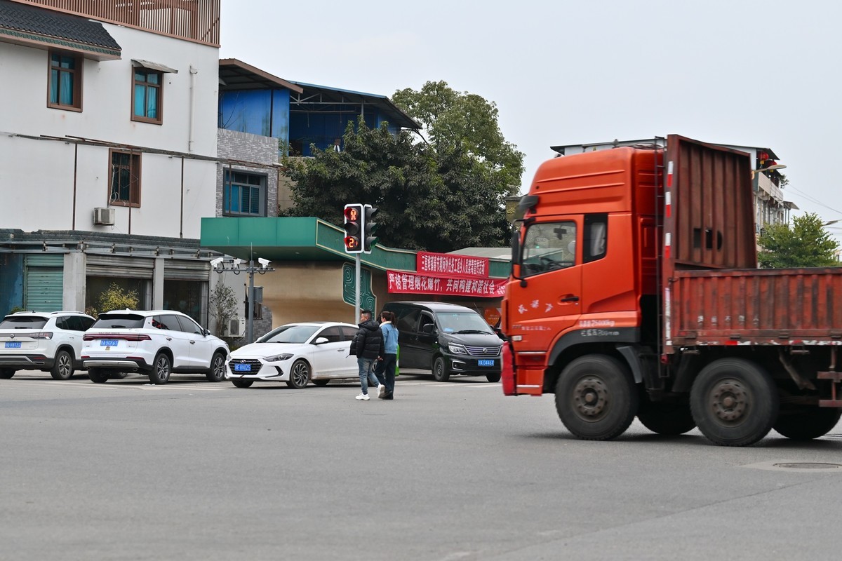 星空体育平台堆镇南兴花桥附近民居