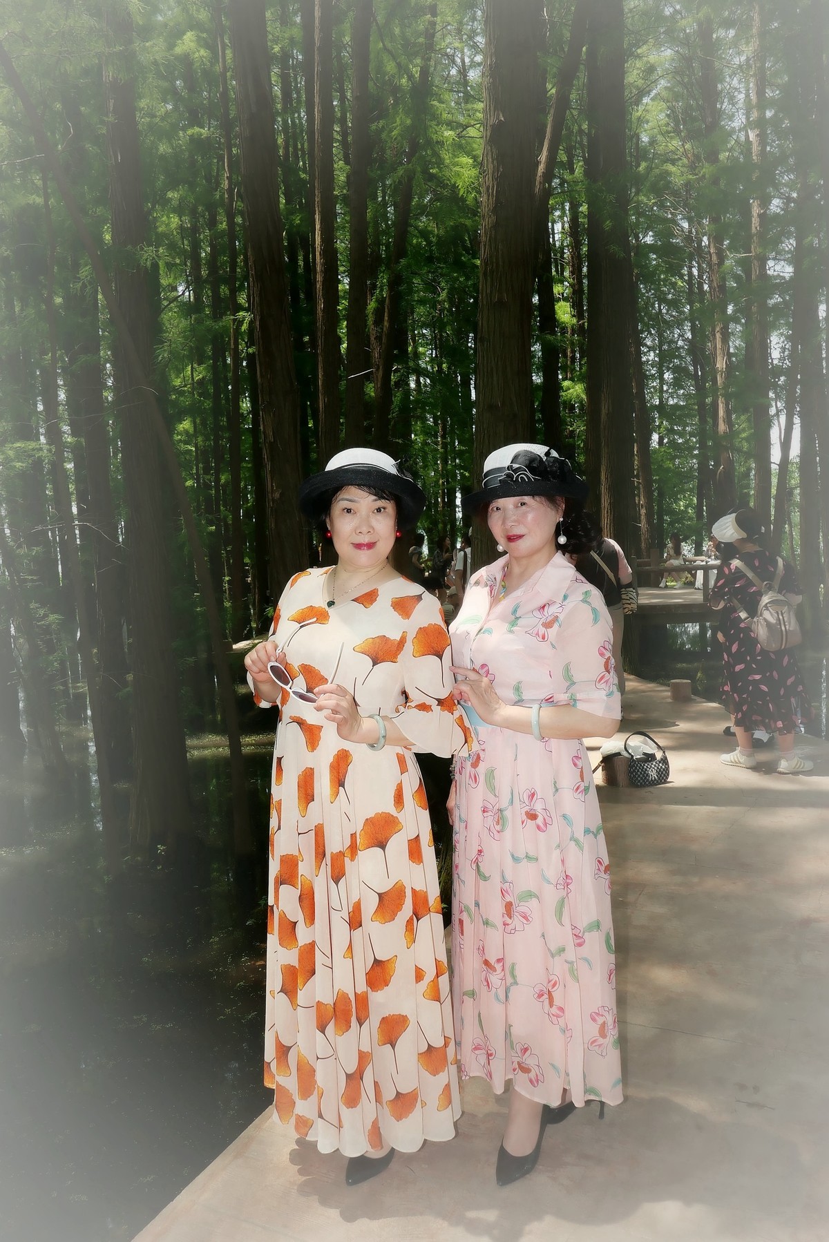 环境人像---东湖落雁岛上！