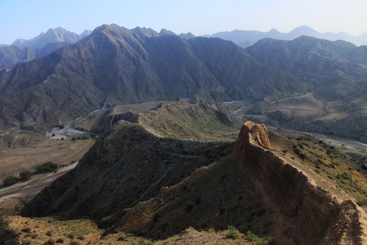 90D贺兰山里拍长城