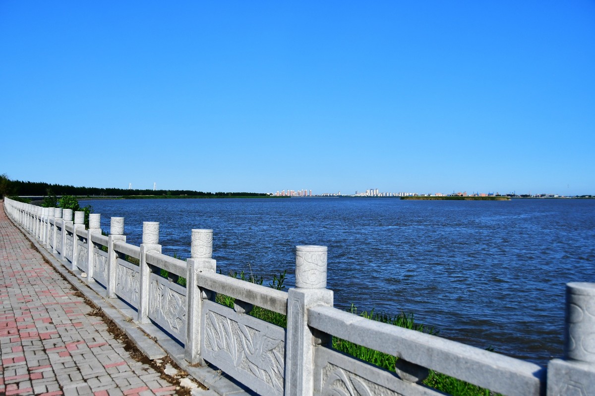 雨过天晴骑行空气新