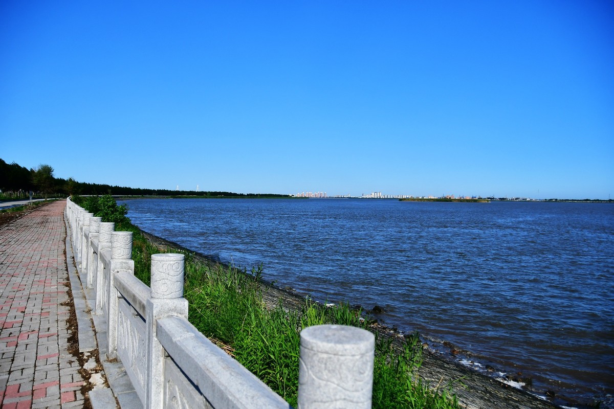 雨过天晴骑行空气新