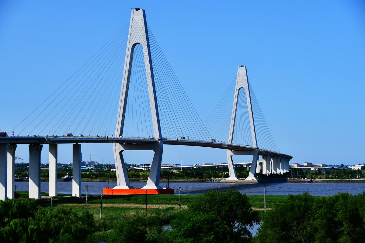 雨过天晴骑行空气新